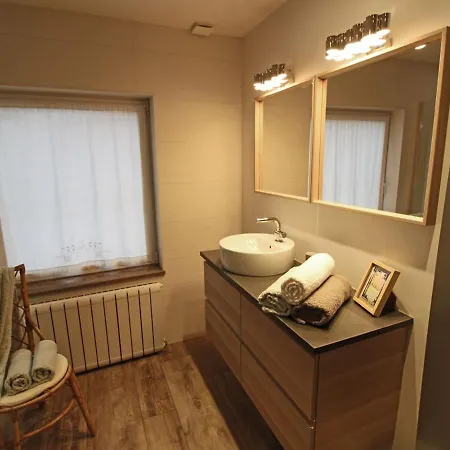 Holiday home Maison Avec Terrasse, Babyfoot Et Petanque A - Fr-1-589-110